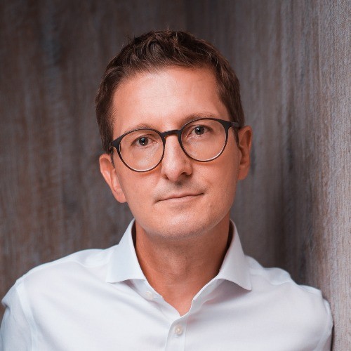 Dr Andreas Demleitner